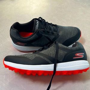 Sketchers women’s golf shoes.